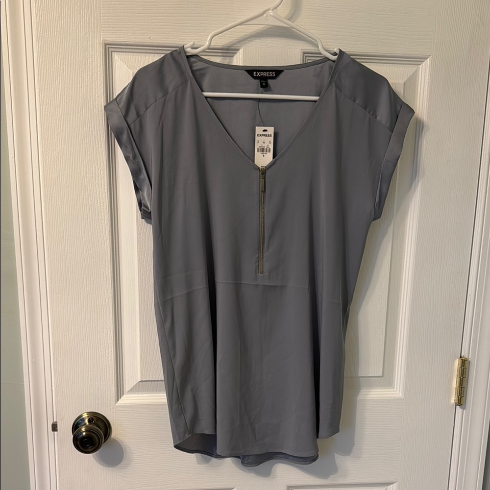 Express Women's Gray V-Neck Top